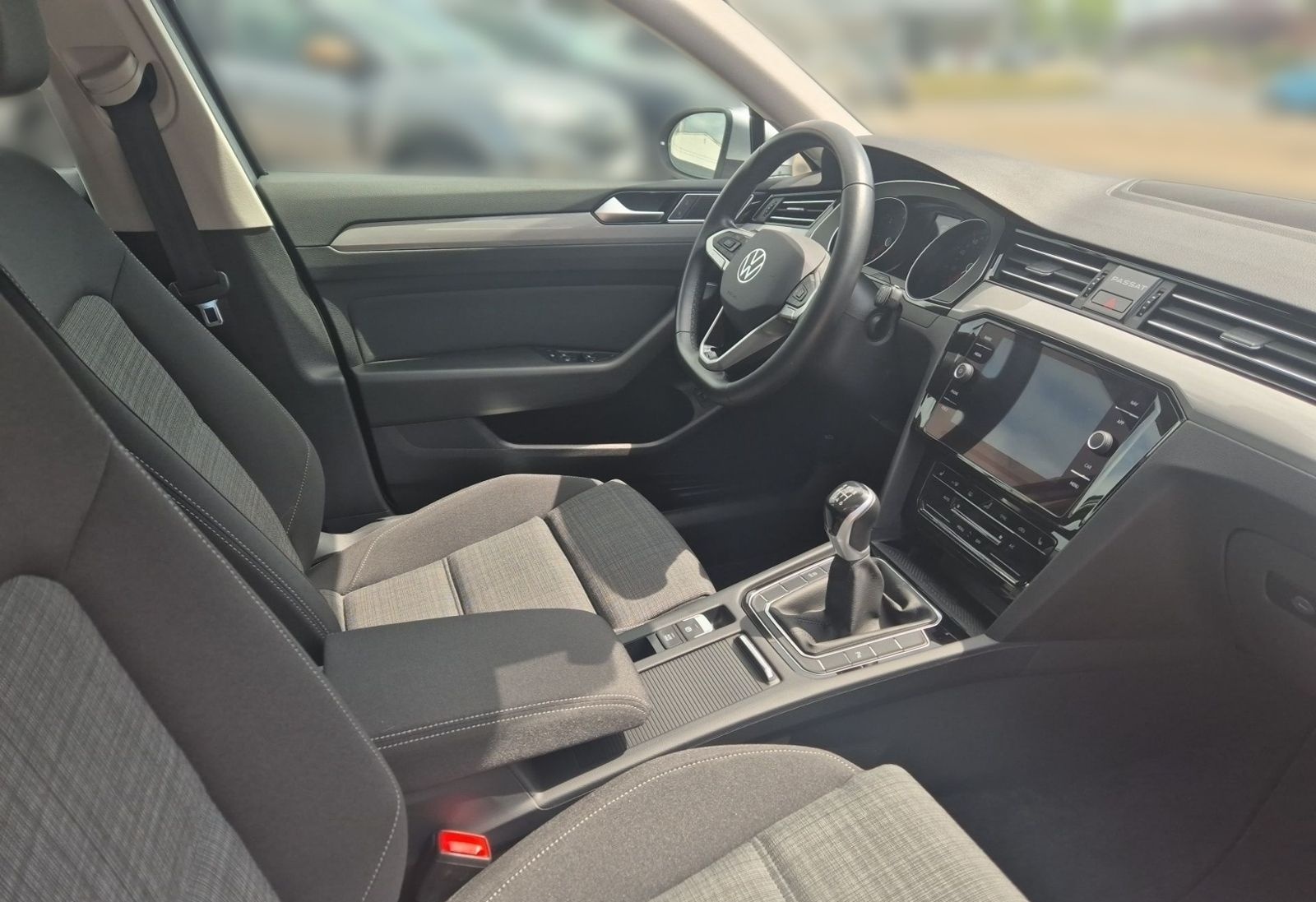 Volkswagen Passat Variant 2.0 TDI BUSINESS *LED *RKAM *ACC foto 8