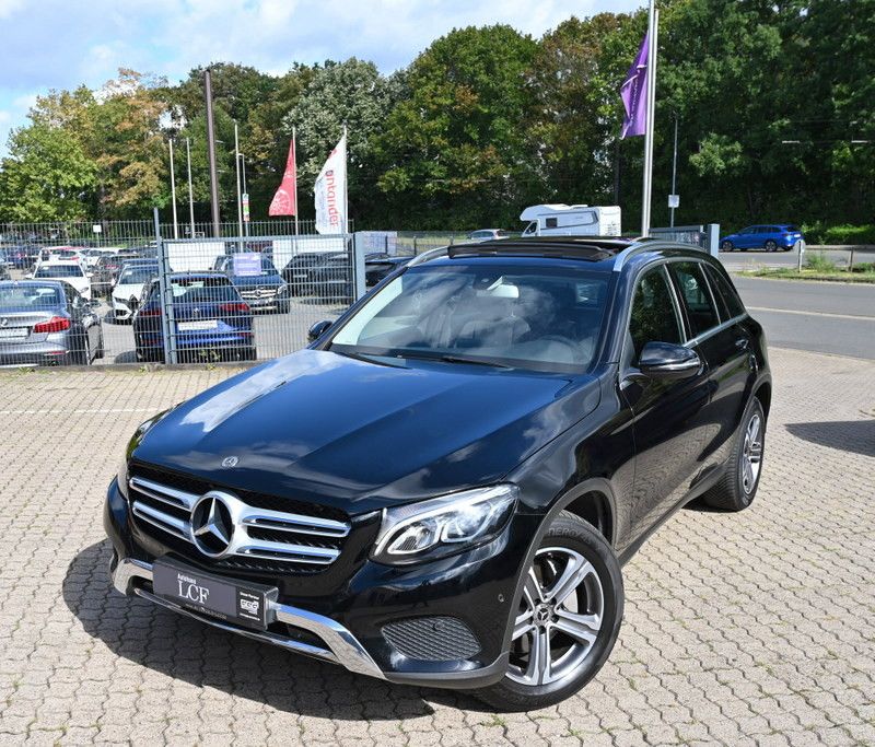 Mercedes-Benz GLC 250 4Matic PANO LED Navi 2xPDC