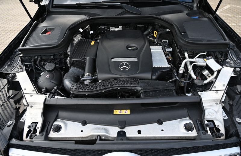 Mercedes-Benz GLC 250 4Matic PANO LED Navi 2xPDC foto 18