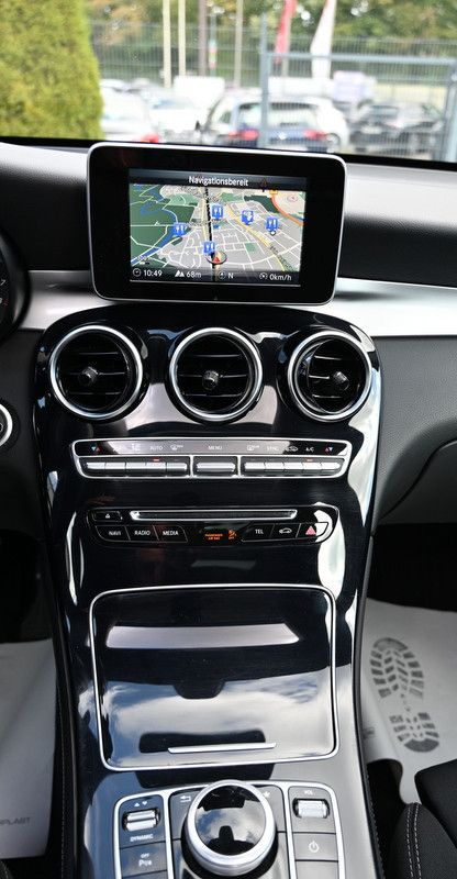 Mercedes-Benz GLC 250 4Matic PANO LED Navi 2xPDC foto 22