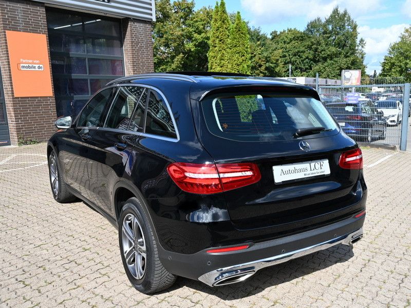 Mercedes-Benz GLC 250 4Matic PANO LED Navi 2xPDC foto 7