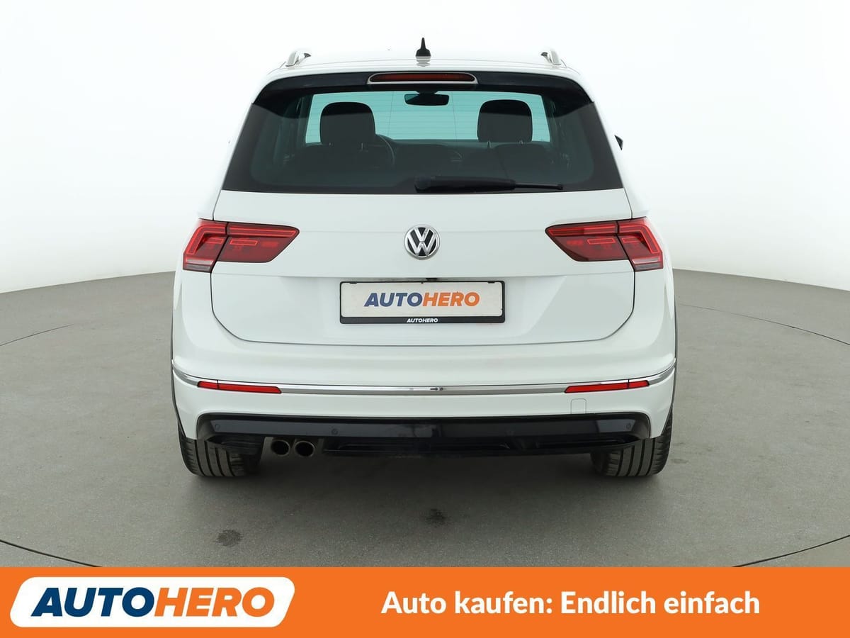 Volkswagen Tiguan 2.0 TDI Highline 4Motion BMT Aut. NAVI foto 5