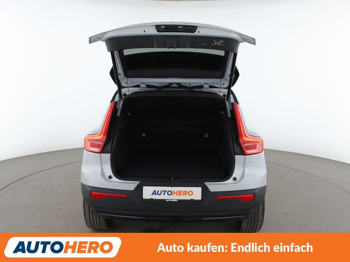Volvo XC40 2.0 B4 Mild-Hybrid R-Design 2WD Aut. ACC foto 17