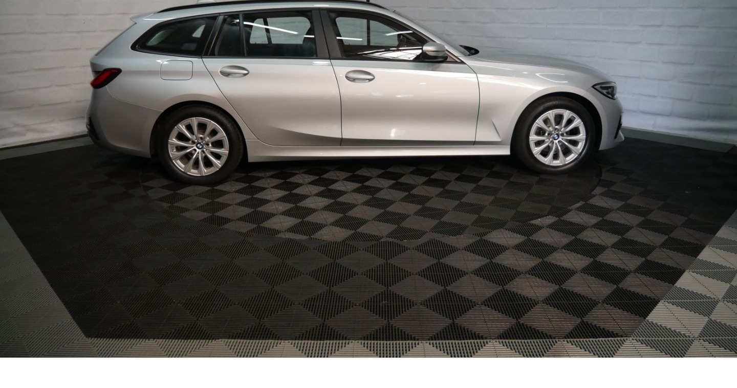 BMW 318 d Advantage Panorama+LED+Navi+Leder+L-Cockpi foto 7