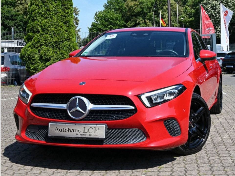 Mercedes-Benz A 250 Progressive Leder Navi LED PDC Tempomat foto 3