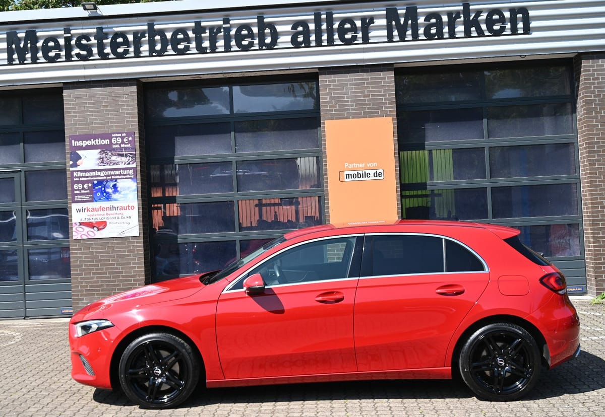 Mercedes-Benz A 250 Progressive Leder Navi LED PDC Tempomat foto 4