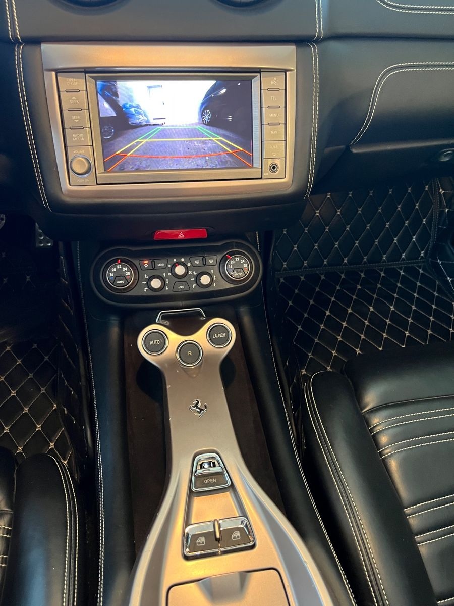 Ferrari California 4.3 2+2 Kamera Navi Garantie 06/2026 foto 14