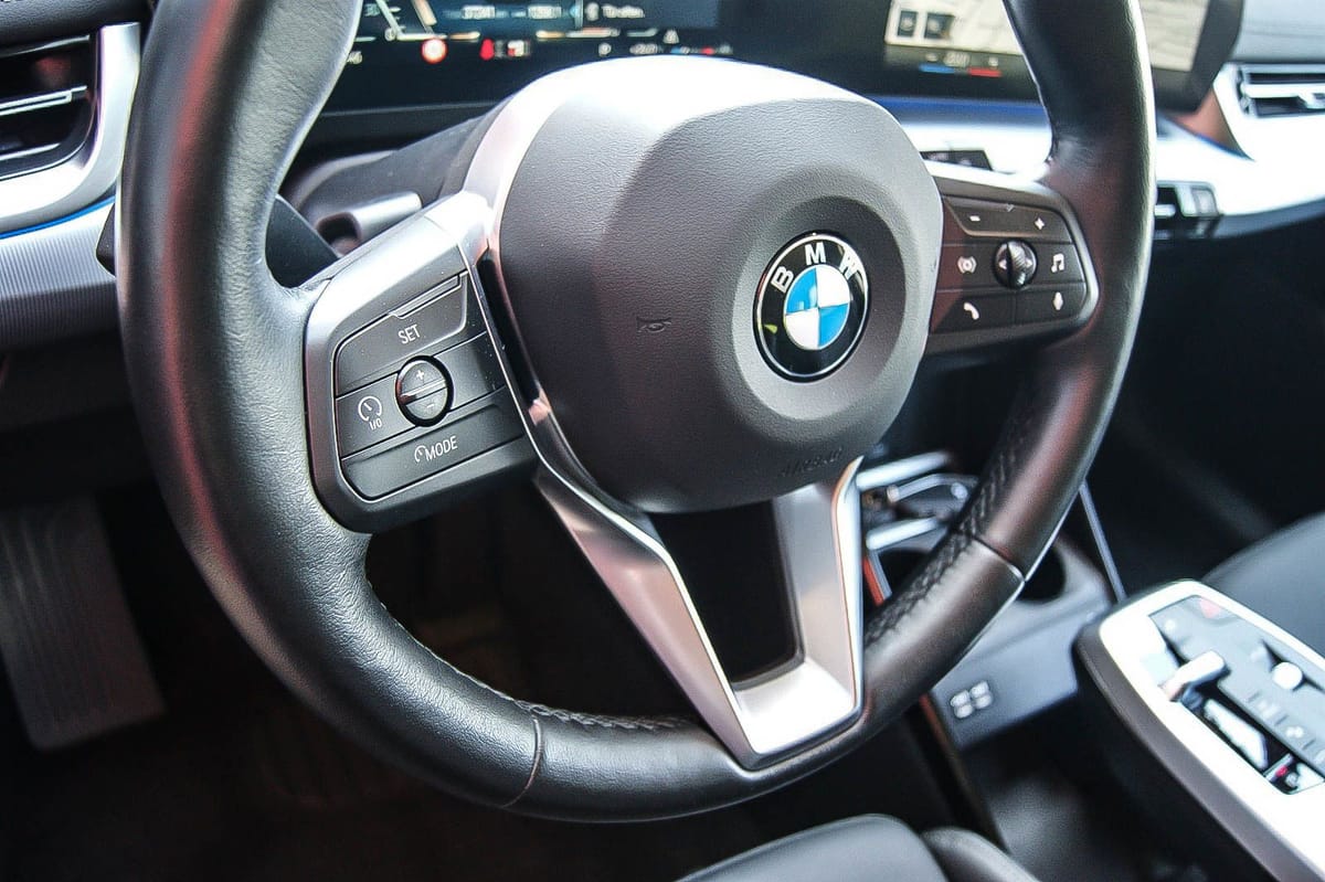 BMW 223 Active Tourer i xDrive LEDER HEAD-UP SPORT 4 foto 25
