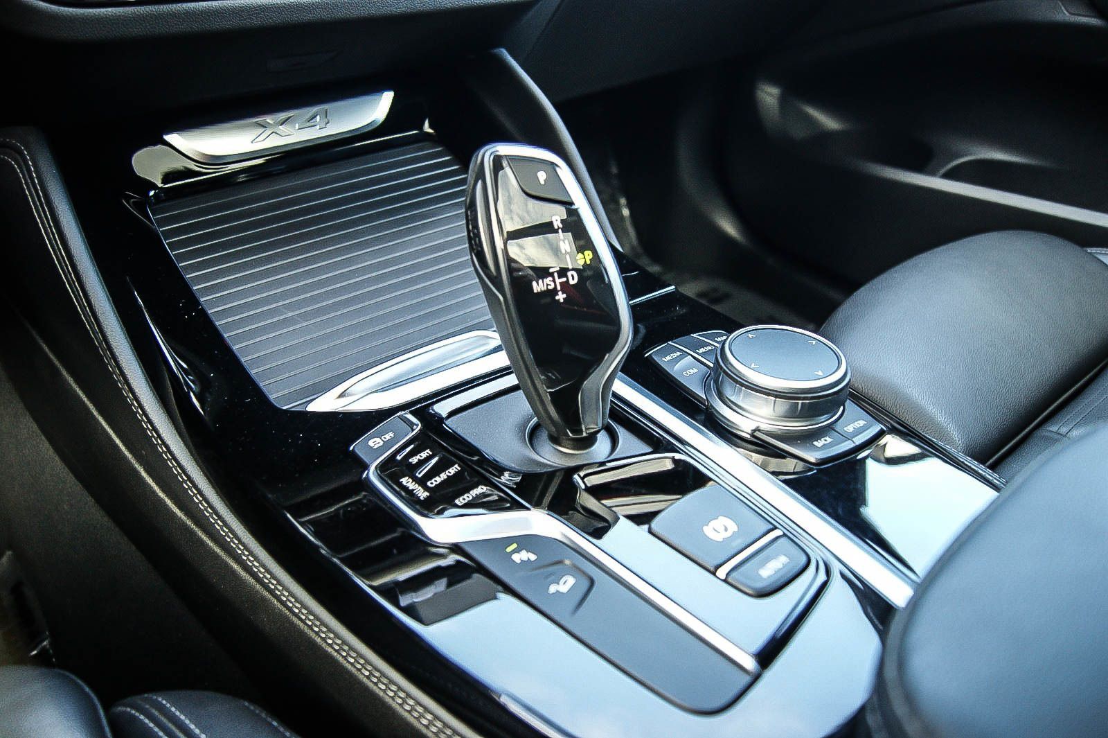BMW X4 xDrive 20 d M Sport X HUD ANHZV STHZG PANO foto 14