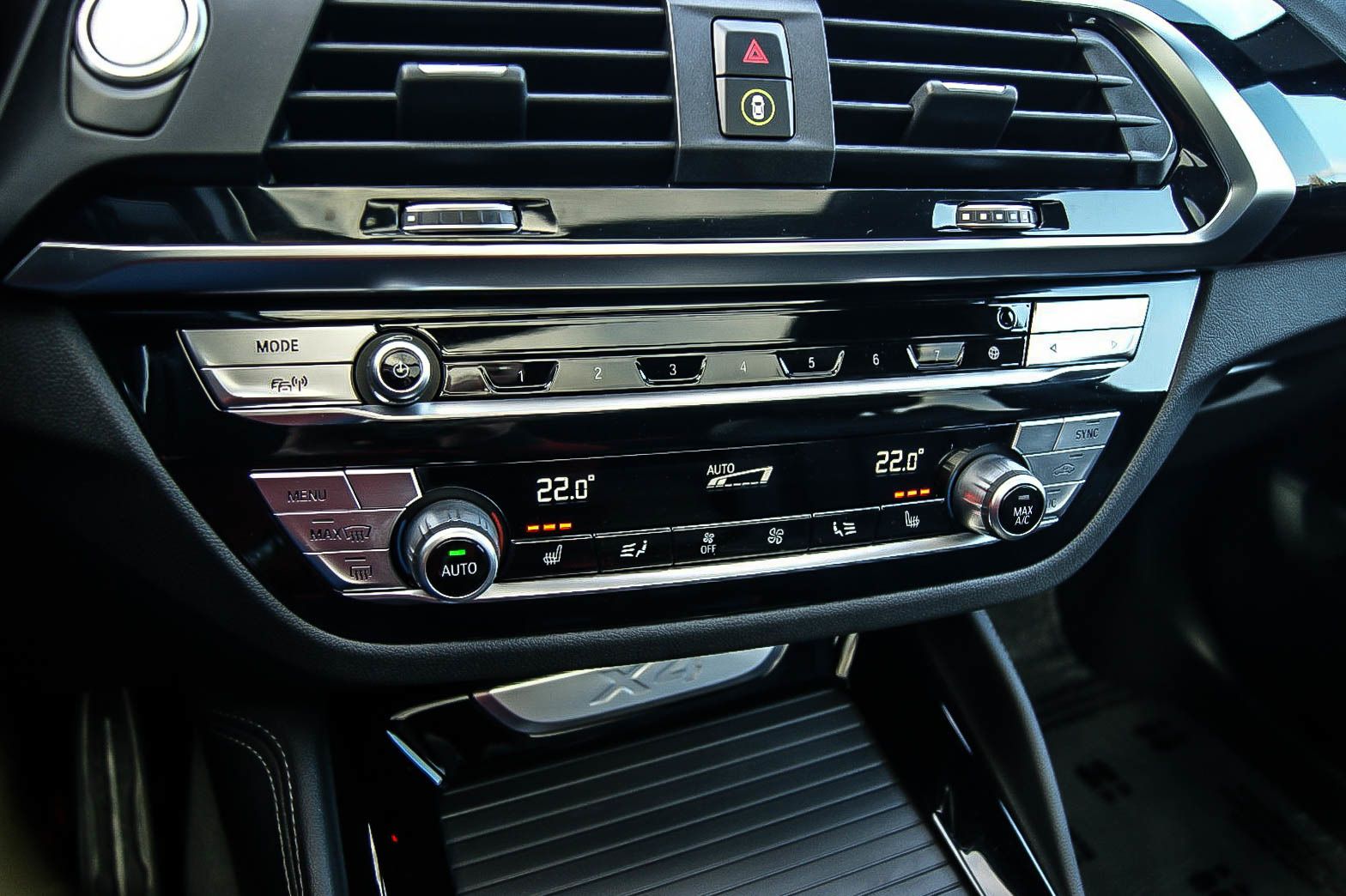 BMW X4 xDrive 20 d M Sport X HUD ANHZV STHZG PANO foto 25