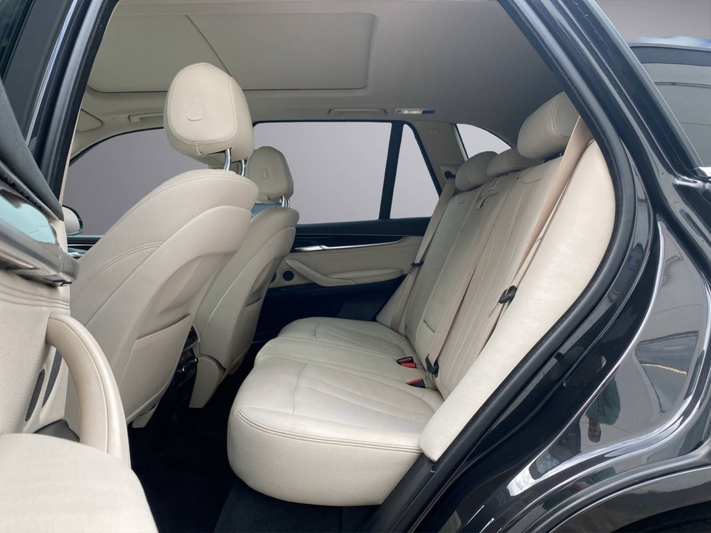 BMW X5 xDrive 35 i 3.0 SAV foto 13