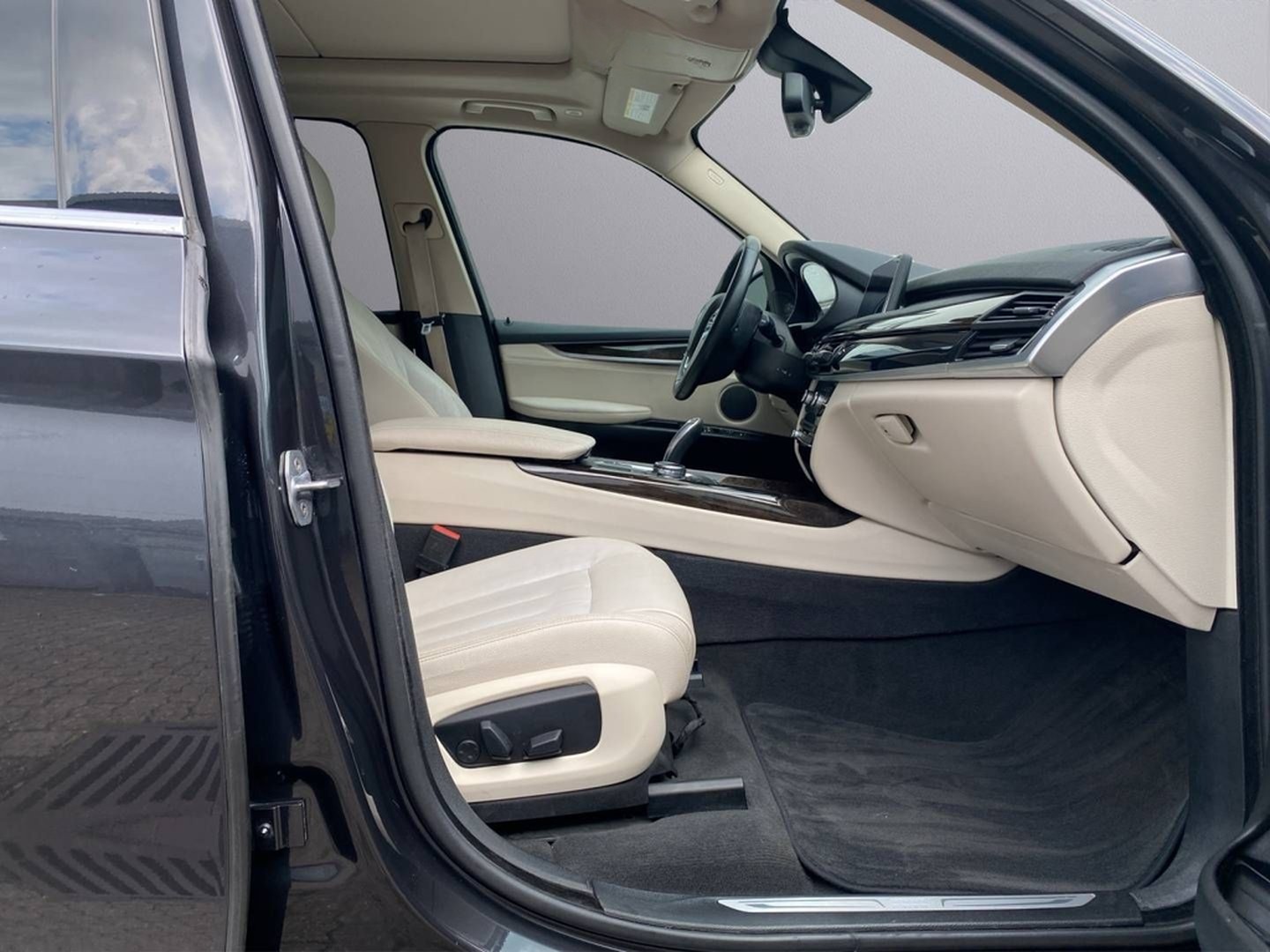 BMW X5 xDrive 35 i 3.0 SAV foto 17