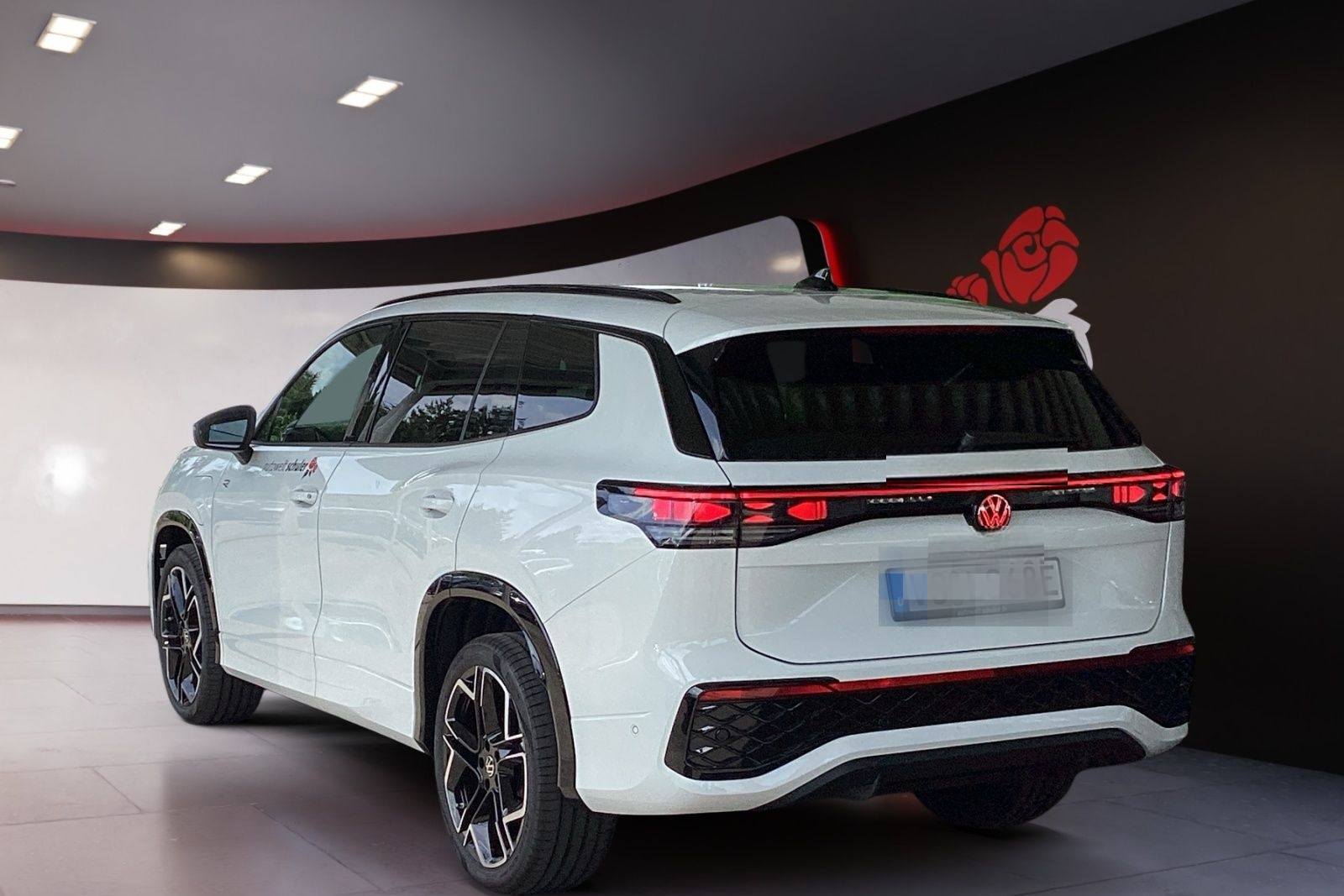 Volkswagen Tayron 1,5 eHybrid 272 PS DSG R-Line AHK foto 4