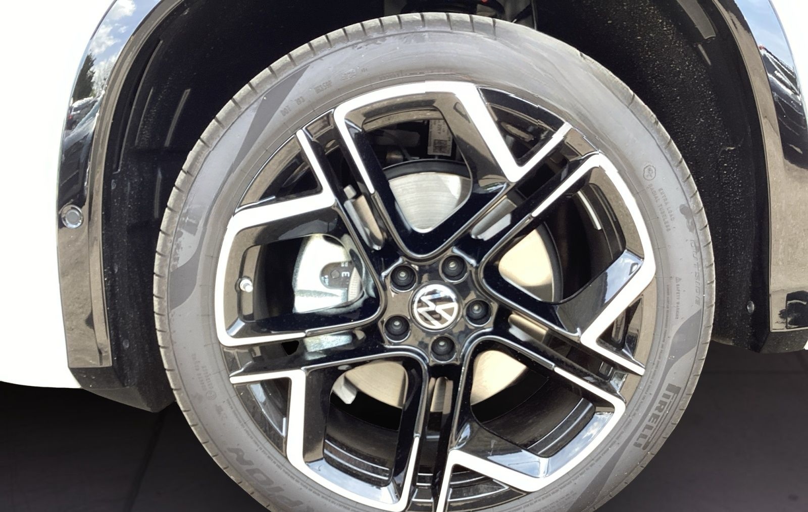 Volkswagen Tayron 1,5 eHybrid 272 PS DSG R-Line AHK foto 7