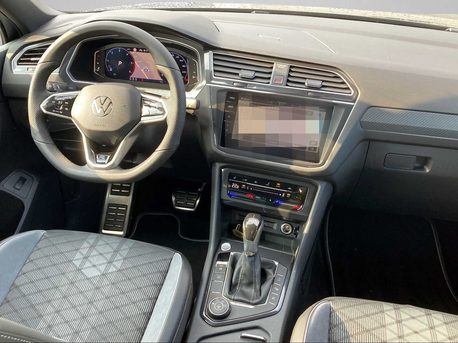 Volkswagen Tiguan Allspace R-Line 2,0 l TDI 4M AHK+PANO+STH foto 11