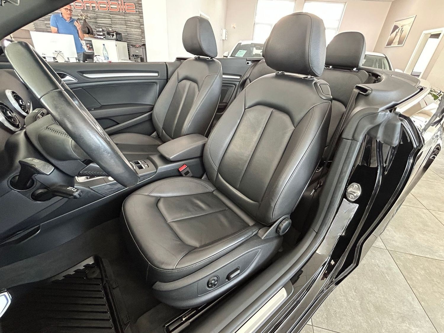 Audi A3 2.0 TFSI Automatik/Leder/Kamera/Apple Car foto 17