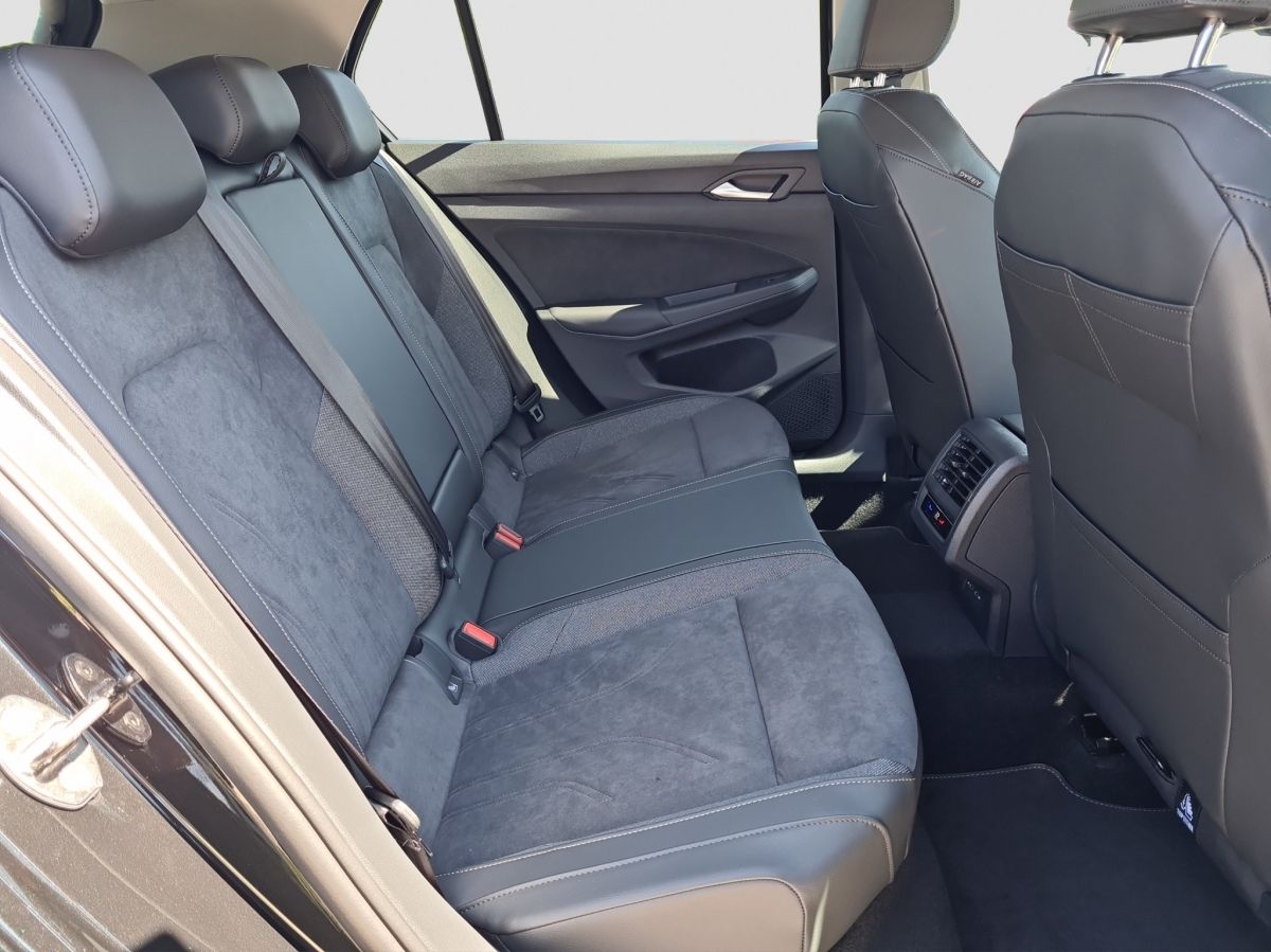Volkswagen Golf Style 1.5 l eTSI MATRIX Nav AHK Winterpaket foto 16