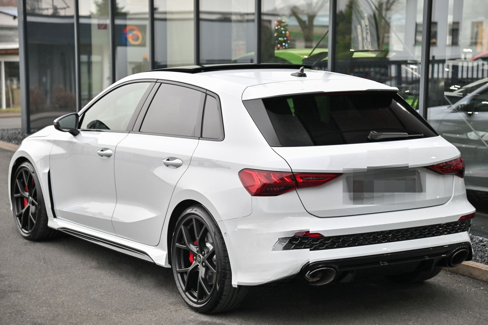 Audi RS3 Sportback 2.5 TFSI Pano* Matrix* 280 km/h* foto 5