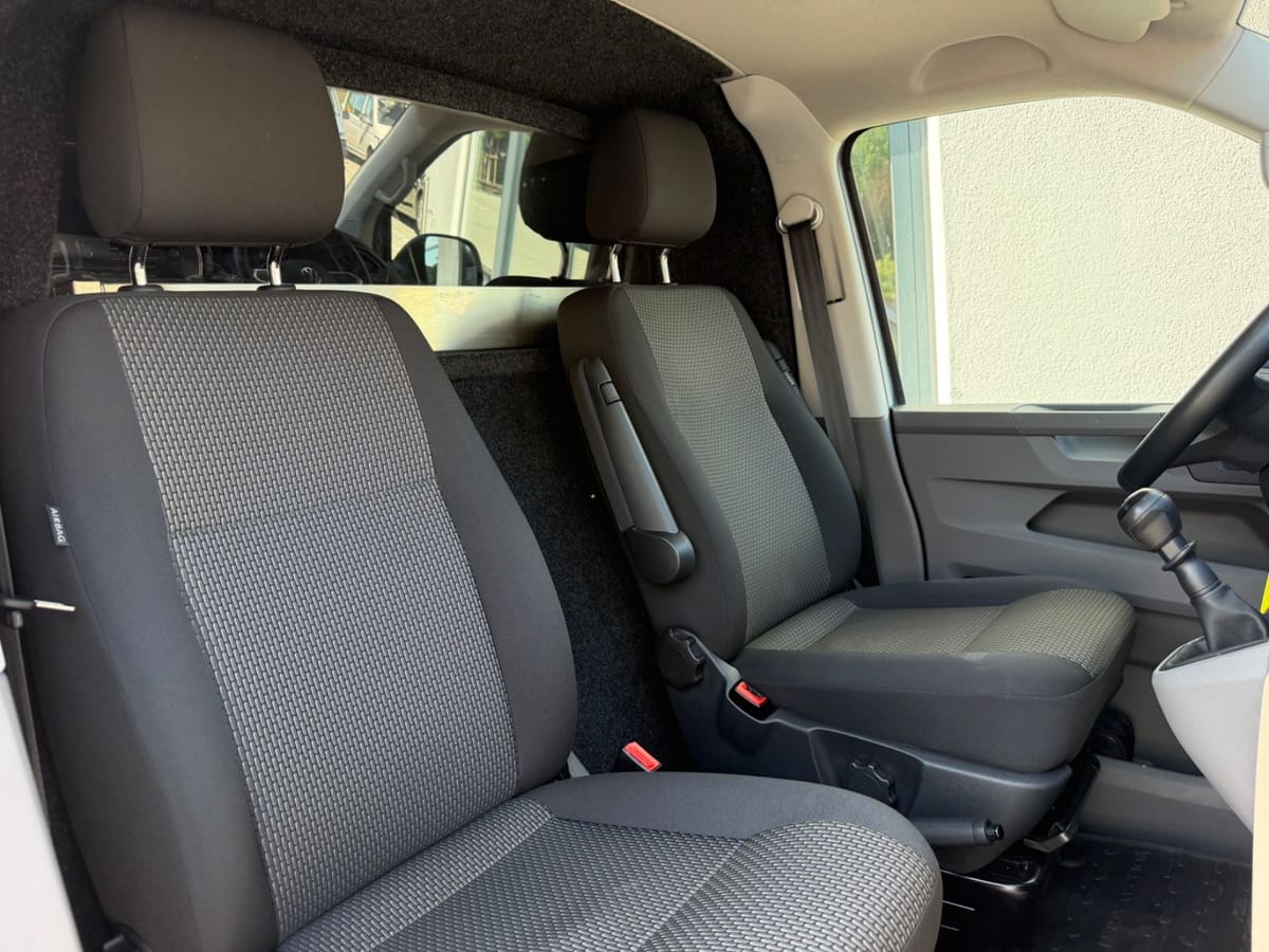 Volkswagen T6.1 Transporter 2.0 TDI Kasten Komfort+ Aluca foto 14