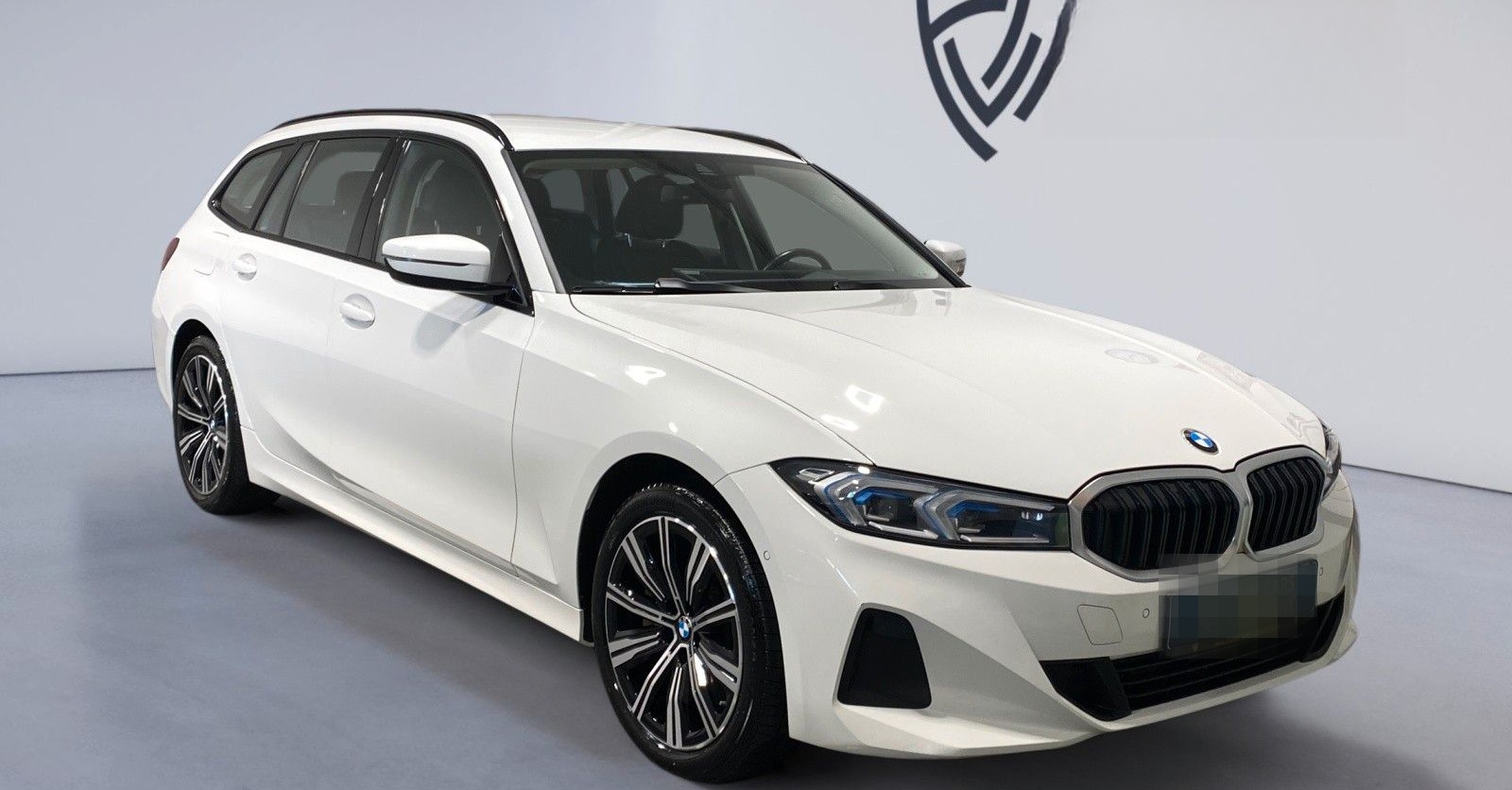 BMW 330d xDrive Touring, NAVI, KEYLESS, BMW LED, AHK foto 9