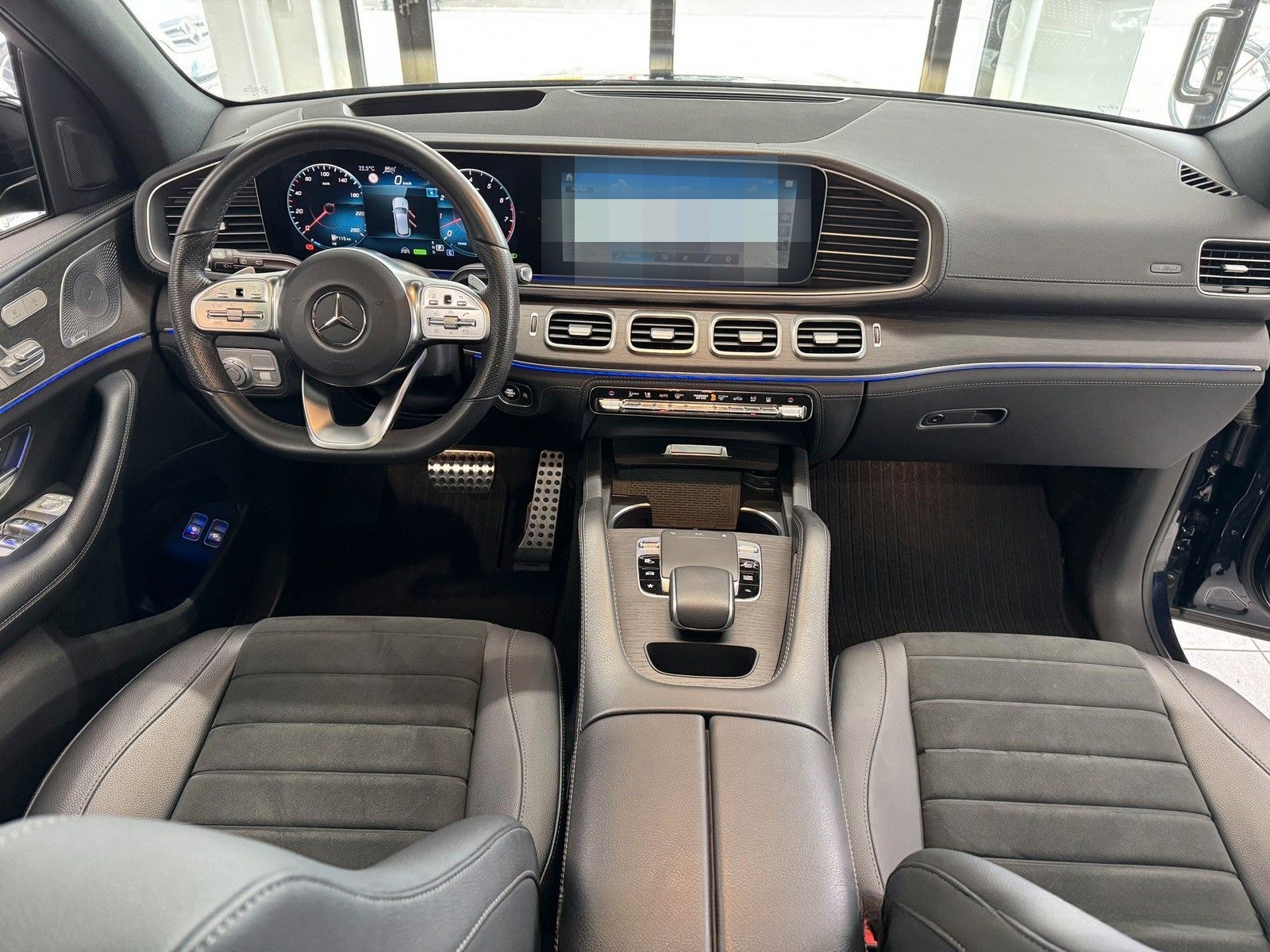 Mercedes-Benz GLE 450 4Matic AMG DISTRONIC PANORAMA STANDHZG foto 25