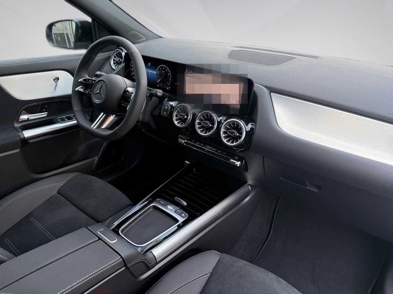 Mercedes-Benz GLA 200 AMG+NIGHT+AHK+360+LENKRHZ+MULTIB+SOUND+ foto 10