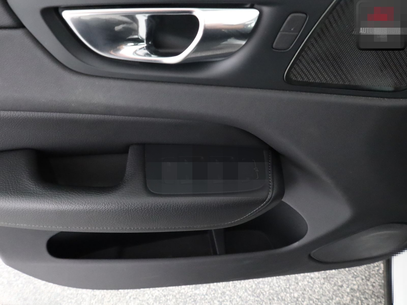 Volvo XC 60 B5 D AWD HUD,HARMAN/K,KEYLESS,PANO,KAMERA foto 13