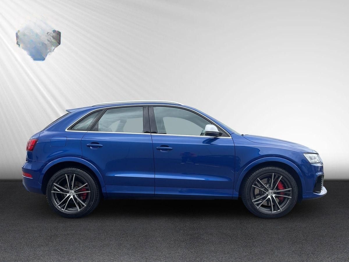 Audi RS Q3 2.5 20V TFSI DSG quattro LED NAVI BOSE foto 4