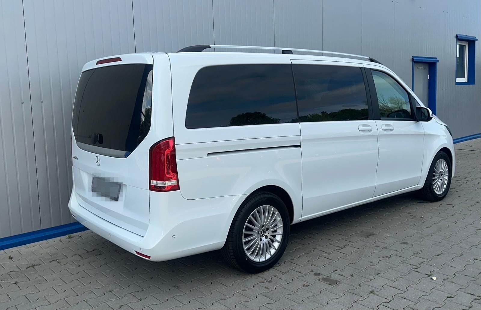 Mercedes-Benz V 250 LANG SPORT-PAKET NAVI WEBASTO KAMERA AHK foto 7