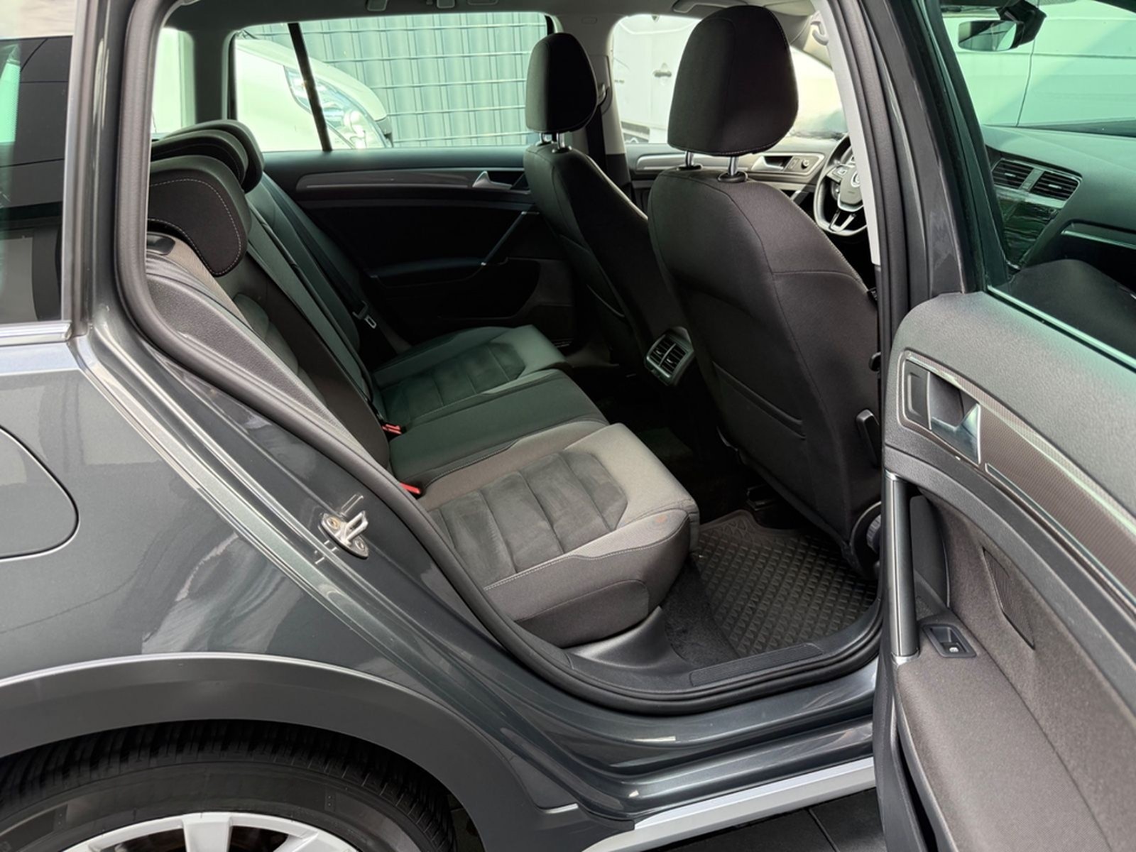 Volkswagen Golf VII Variant Alltrack  4Motion DSG ACC AHK foto 11