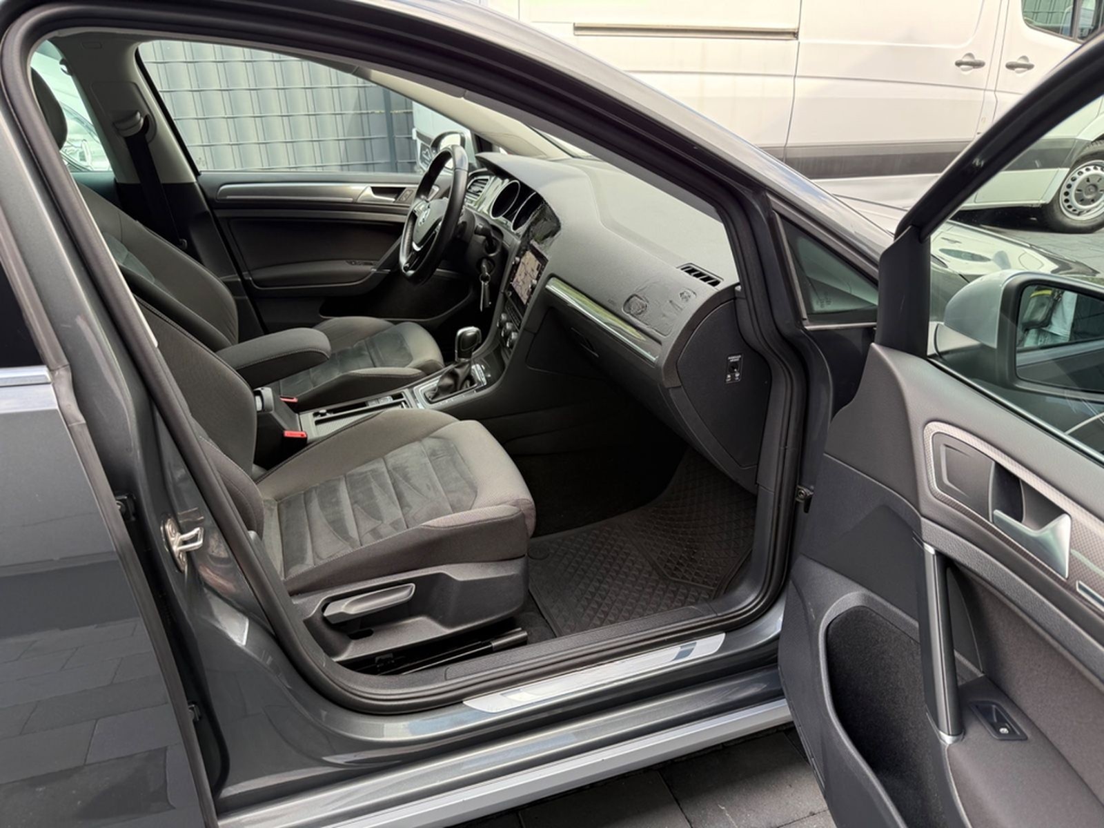 Volkswagen Golf VII Variant Alltrack  4Motion DSG ACC AHK foto 9