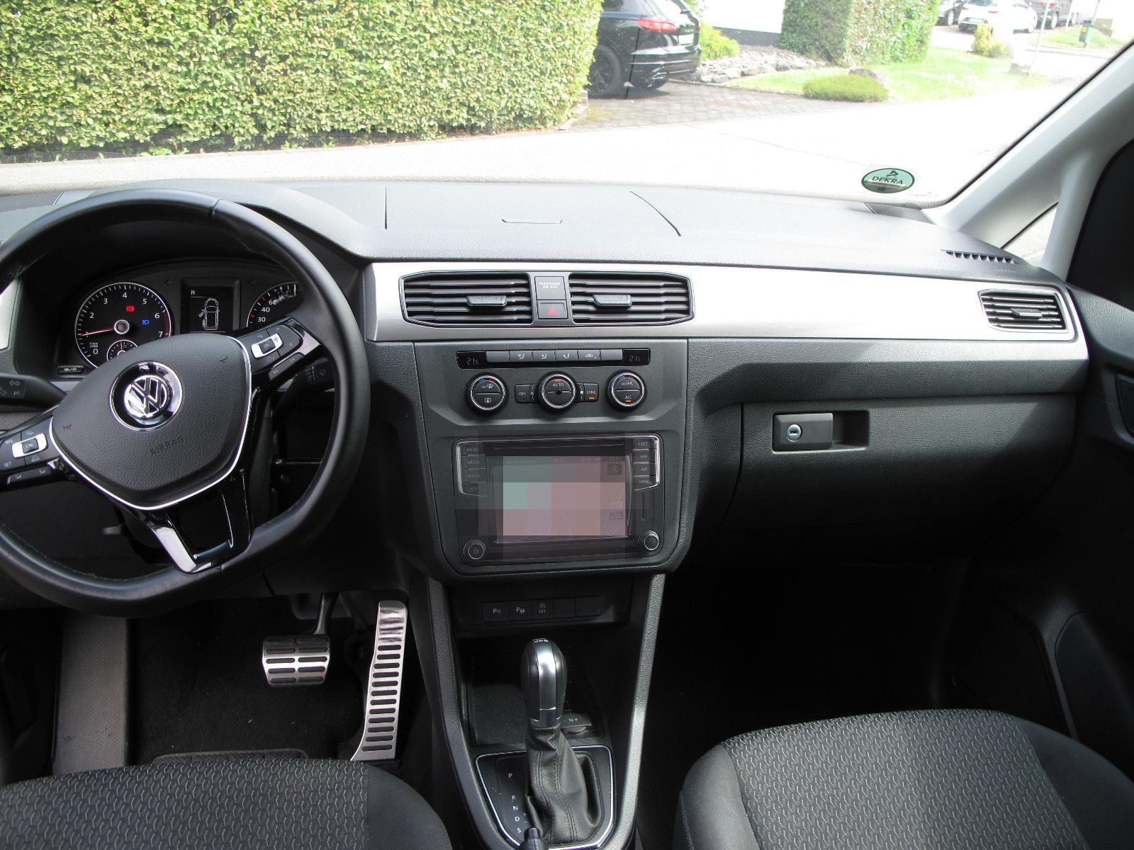 Volkswagen Caddy 1,4 TGI Maxi  BMT ALU NAV 1HD PRIV PLA 5Si foto 4