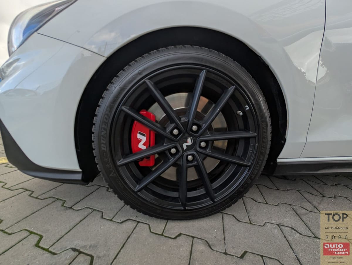 Hyundai i30 2.0 N-Performance*1.Hd*Auto*LED*RKam*CarPlay foto 10