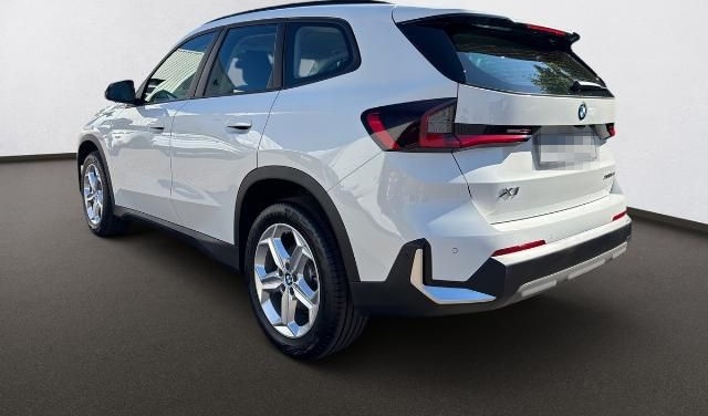 BMW X1 xDrive23i Steptronic,Head-Up,Driv.&Parking As foto 3