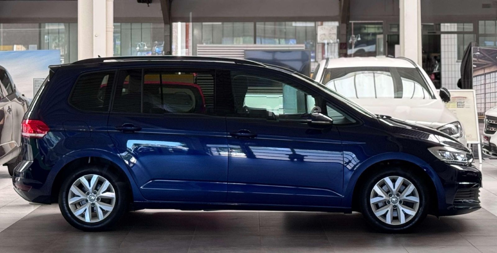 Volkswagen Touran Comfortline*7-Sitze*LED*Navi*Alcantara*Tü foto 7