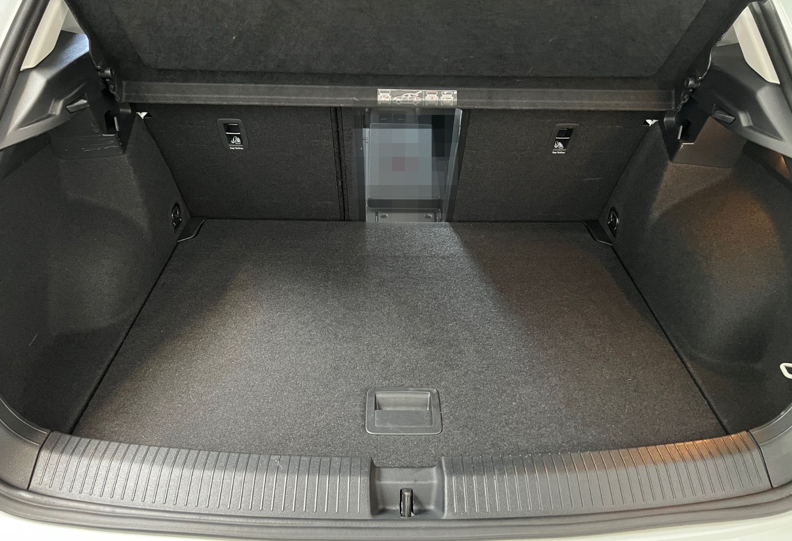 Volkswagen T-Roc 1.5 TSI United Navi SHZG PDC Active foto 21