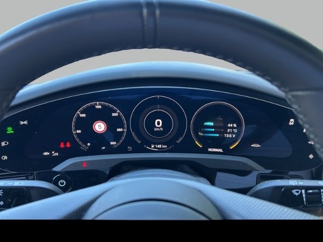 Porsche Taycan GTS Sport Turismo foto 21