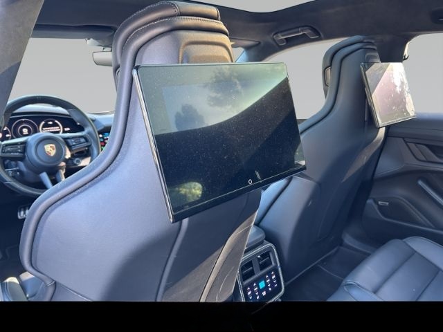 Porsche Taycan GTS Sport Turismo foto 9