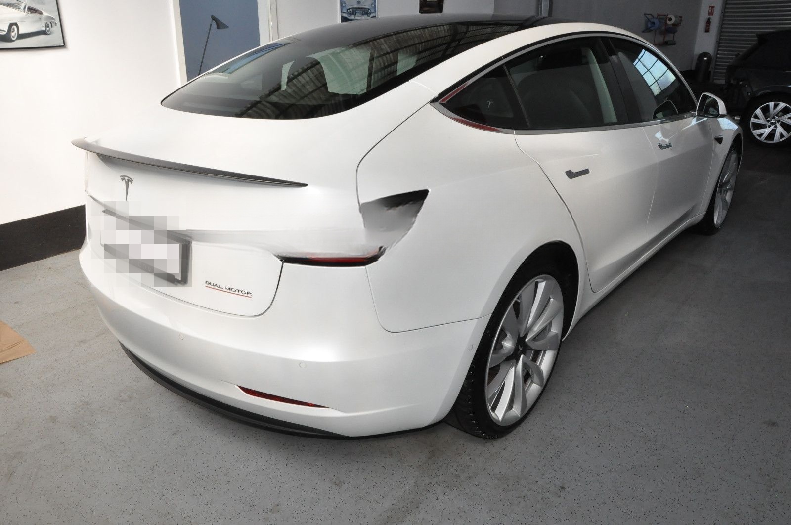 Tesla Model 3 Performance Dual AWD 355KW foto 19