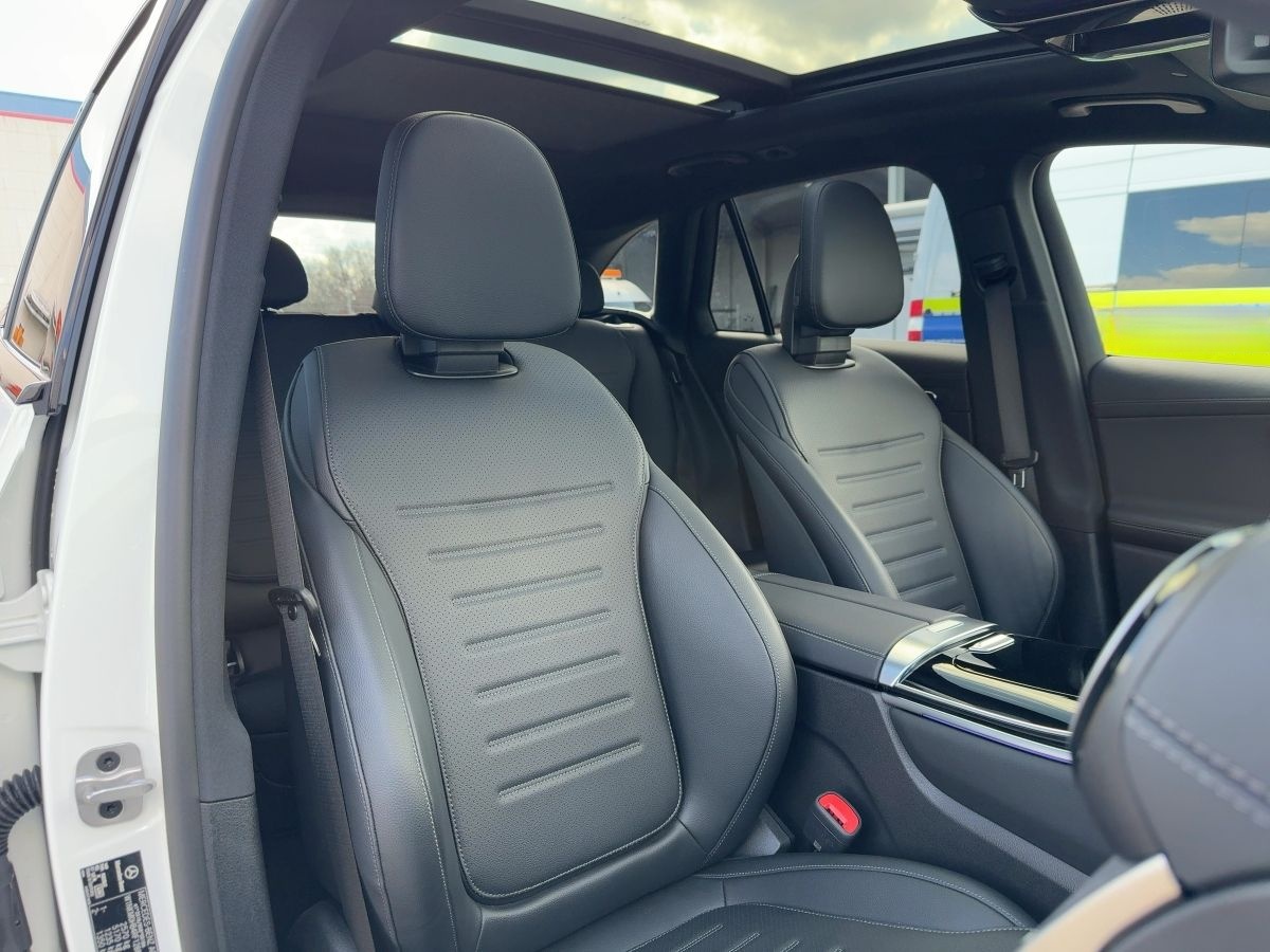 Mercedes-Benz GLC 300 d 4M AMG Line DigiLight|KeyGo|S-Dach|TWA foto 21
