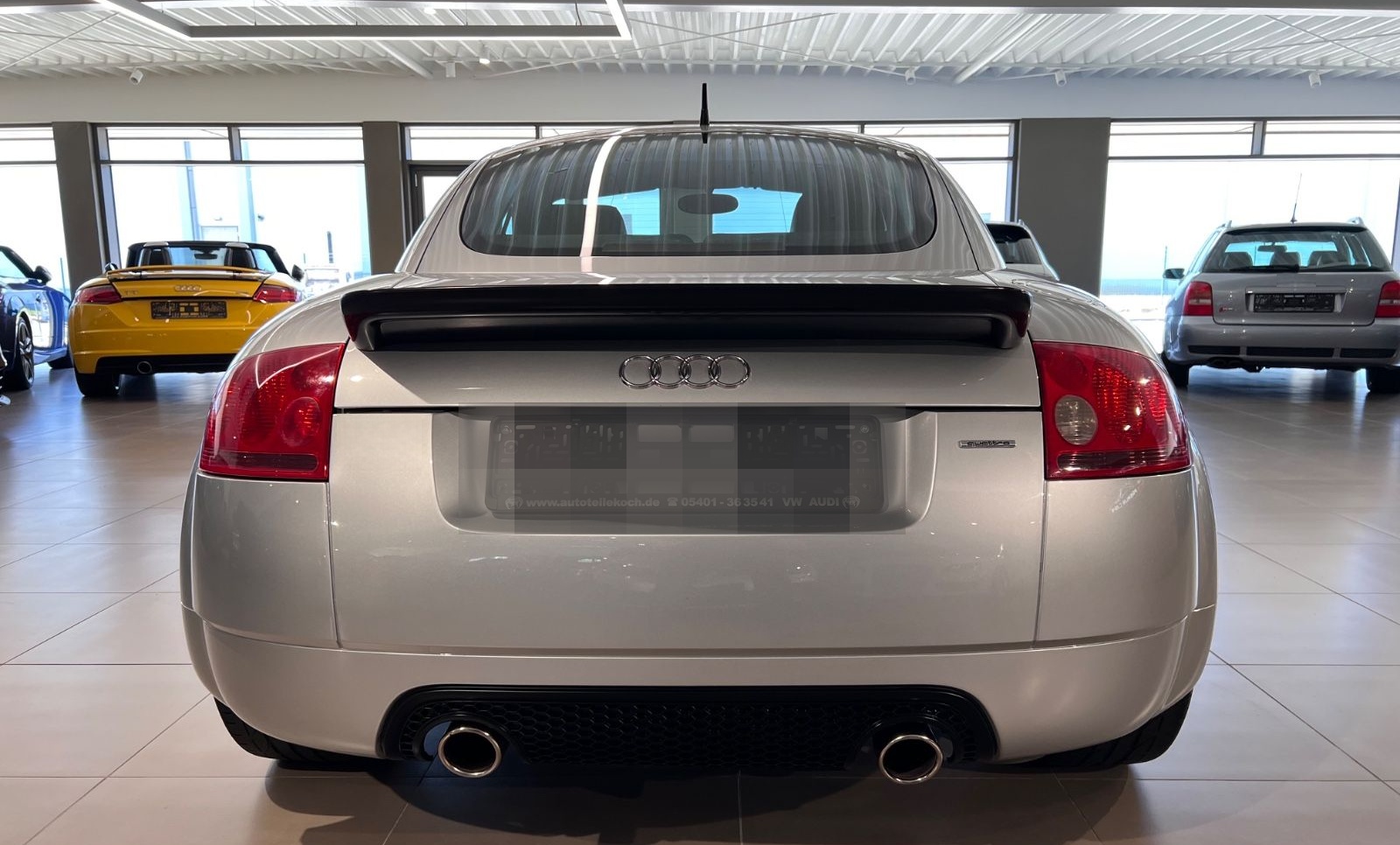 Audi TT Coupe 3.2 V6 DSG quattro BOSE NAVI KETTEN NEU foto 7