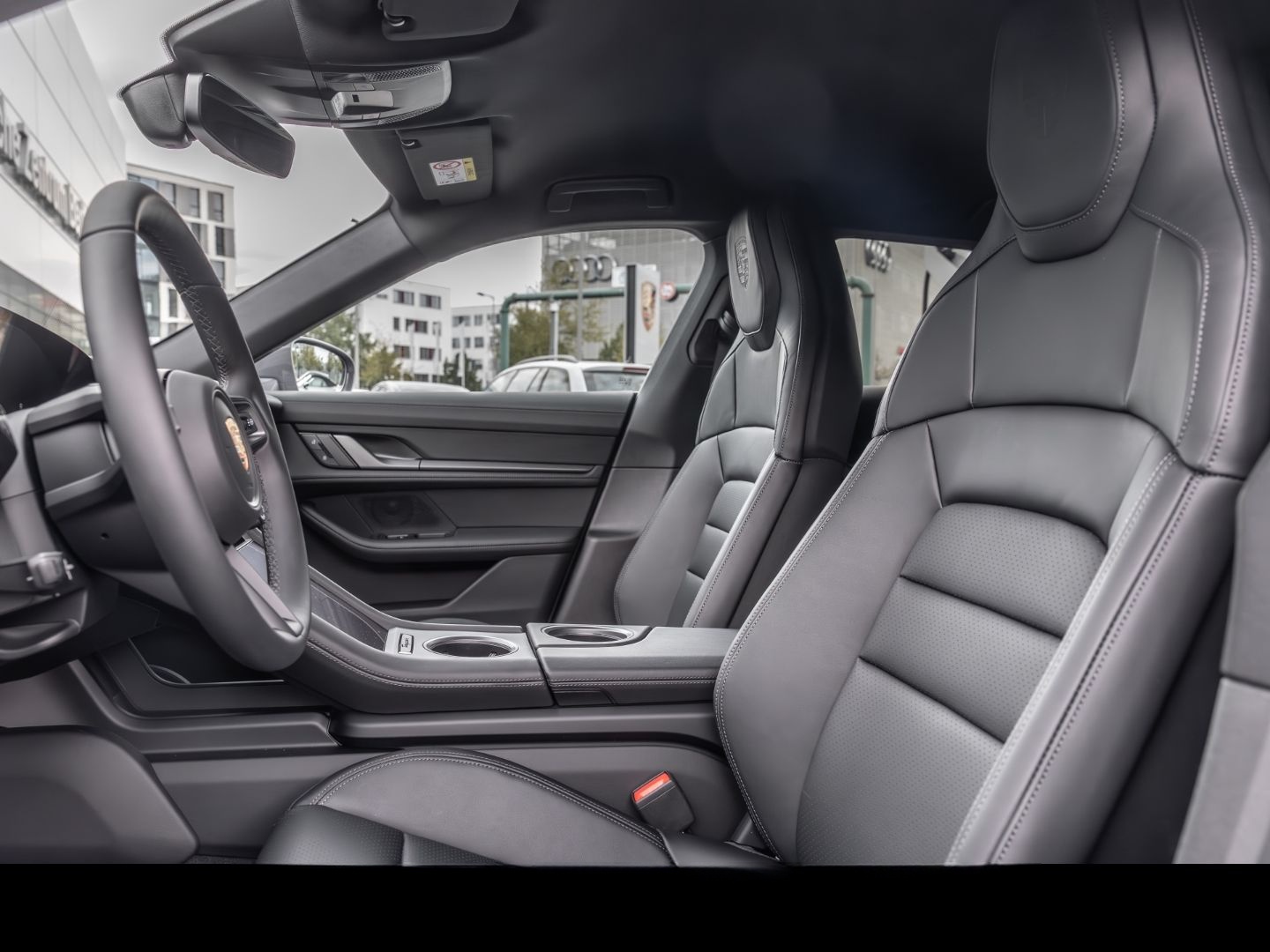 Porsche Taycan Sport Turismo Abstandstempomat LED-Matrix foto 5