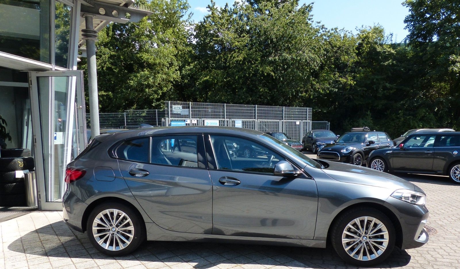 BMW 118i Aut. LuxuryLine,Driving-Ass.,HUD,Navi,LED foto 2