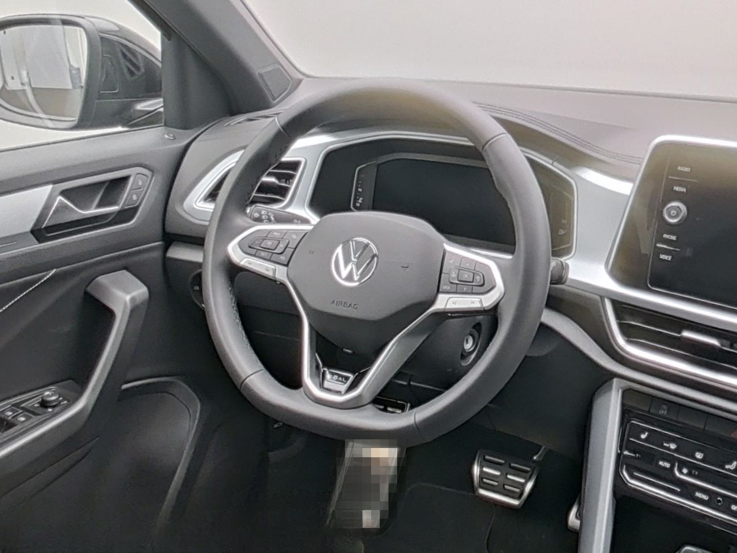 Volkswagen T-Roc 1.5 TSI DSG Goal PLUS PAKET AHK KAMERA NAV foto 13