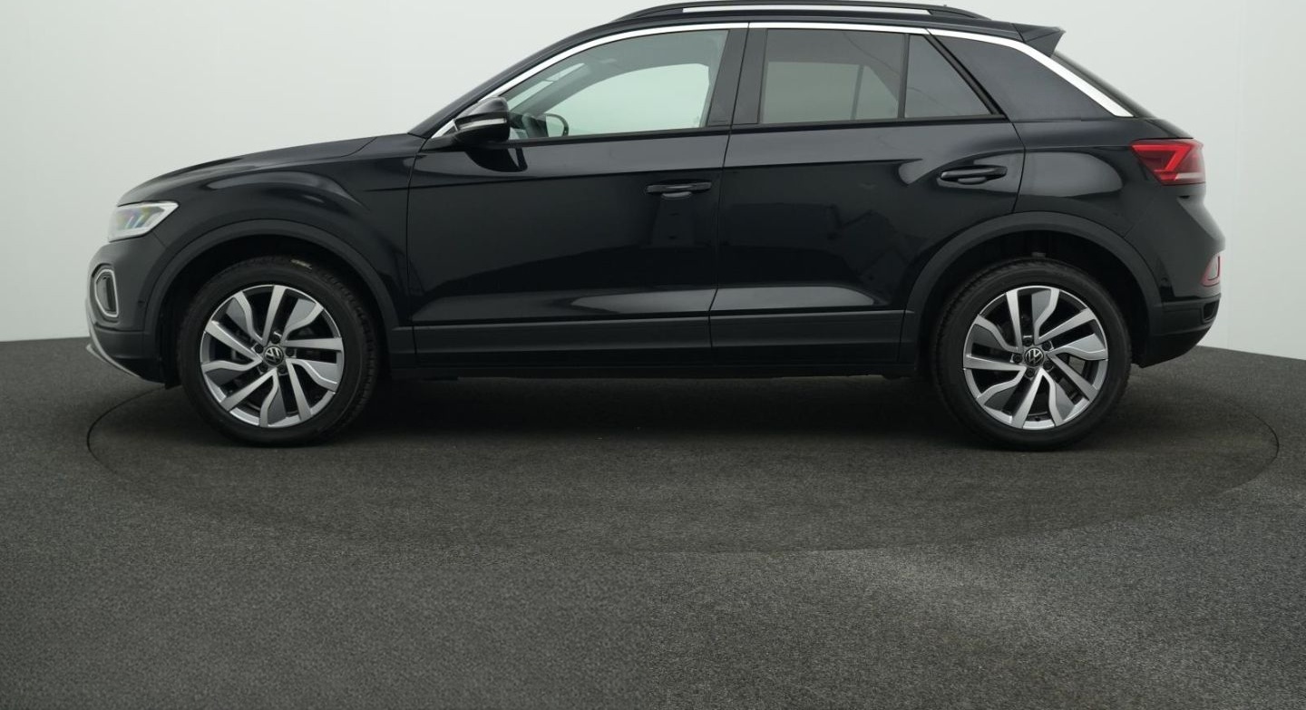Volkswagen T-Roc 1.5 TSI DSG Goal PLUS PAKET AHK KAMERA NAV foto 3