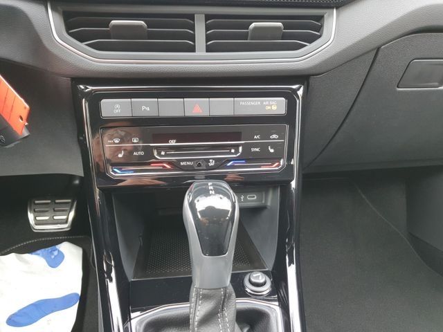 Volkswagen T-Cross 1.5 TSI R-Line DSG V-COCK IQ.DRIVE R-KAM foto 15