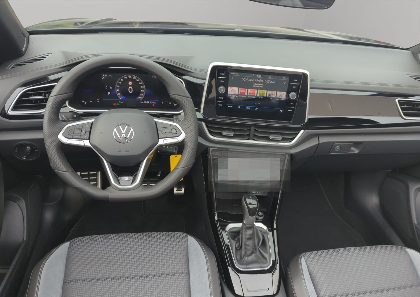 Volkswagen T-Roc Cabriolet R-Line 1.5 TSI DSG,AHK,RFK,SHZ,M foto 8
