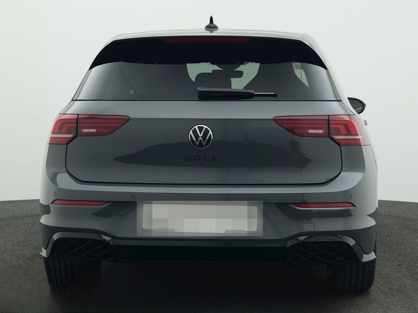 Volkswagen Golf 8 1.5 eTSI DSG R-Line BLACK STYLE AHK LED+ foto 5