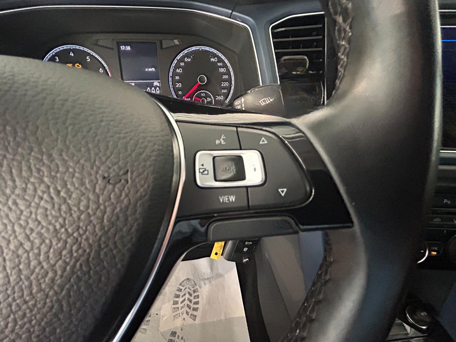 Volkswagen T-ROC 1.0 United*NAVI*RÜCKFAHRKAM*BLIND SPOT* foto 17