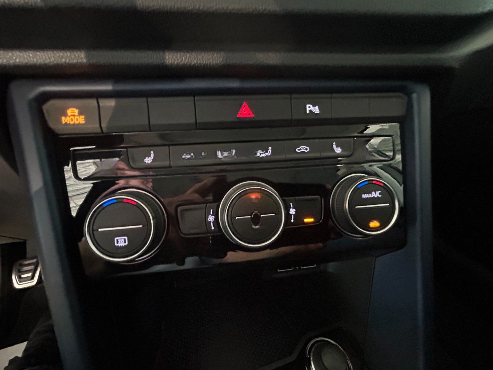 Volkswagen T-ROC 1.0 United*NAVI*RÜCKFAHRKAM*BLIND SPOT* foto 23